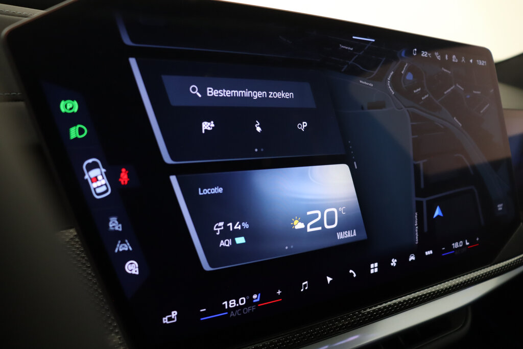 BMW i7 82