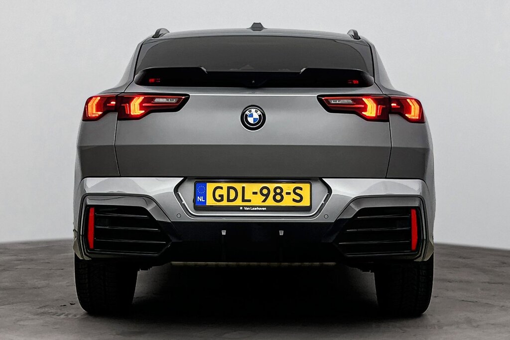 BMW X2 3