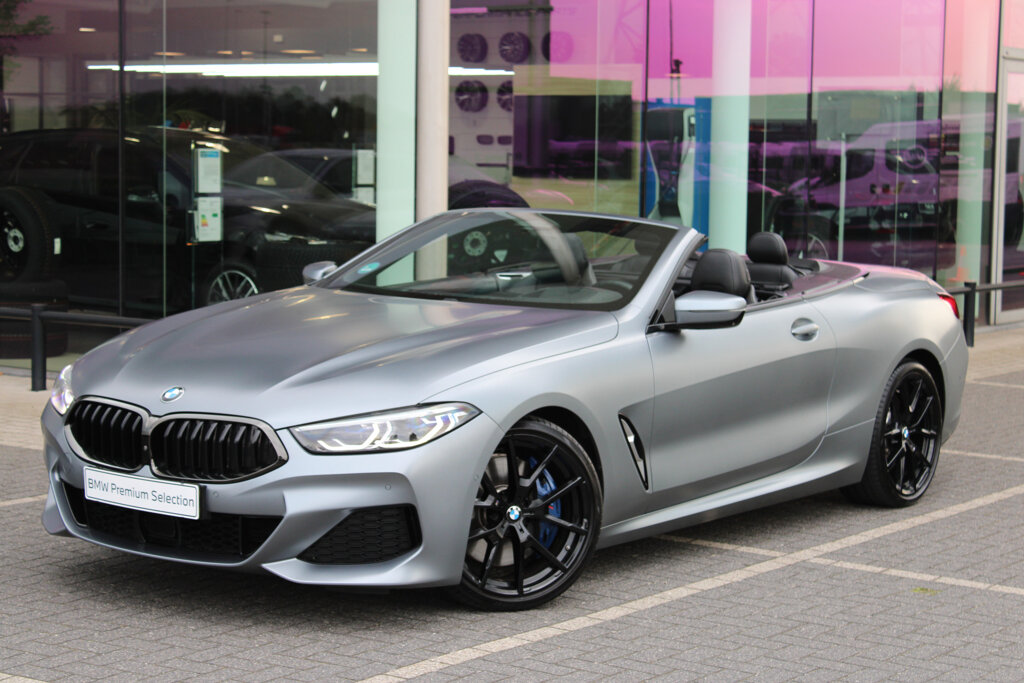 BMW 8 Serie 12
