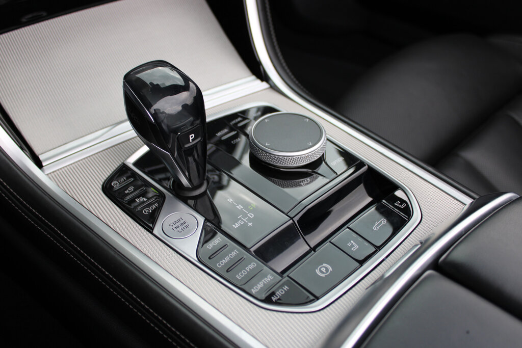 BMW 8 Serie 21