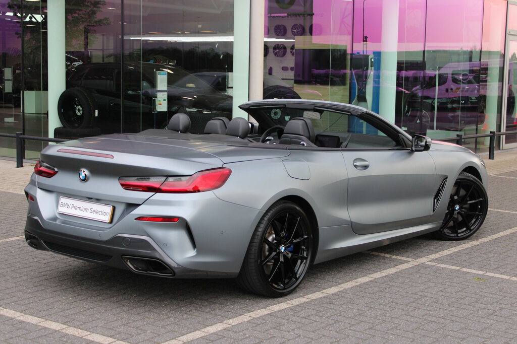 BMW 8 Serie 22