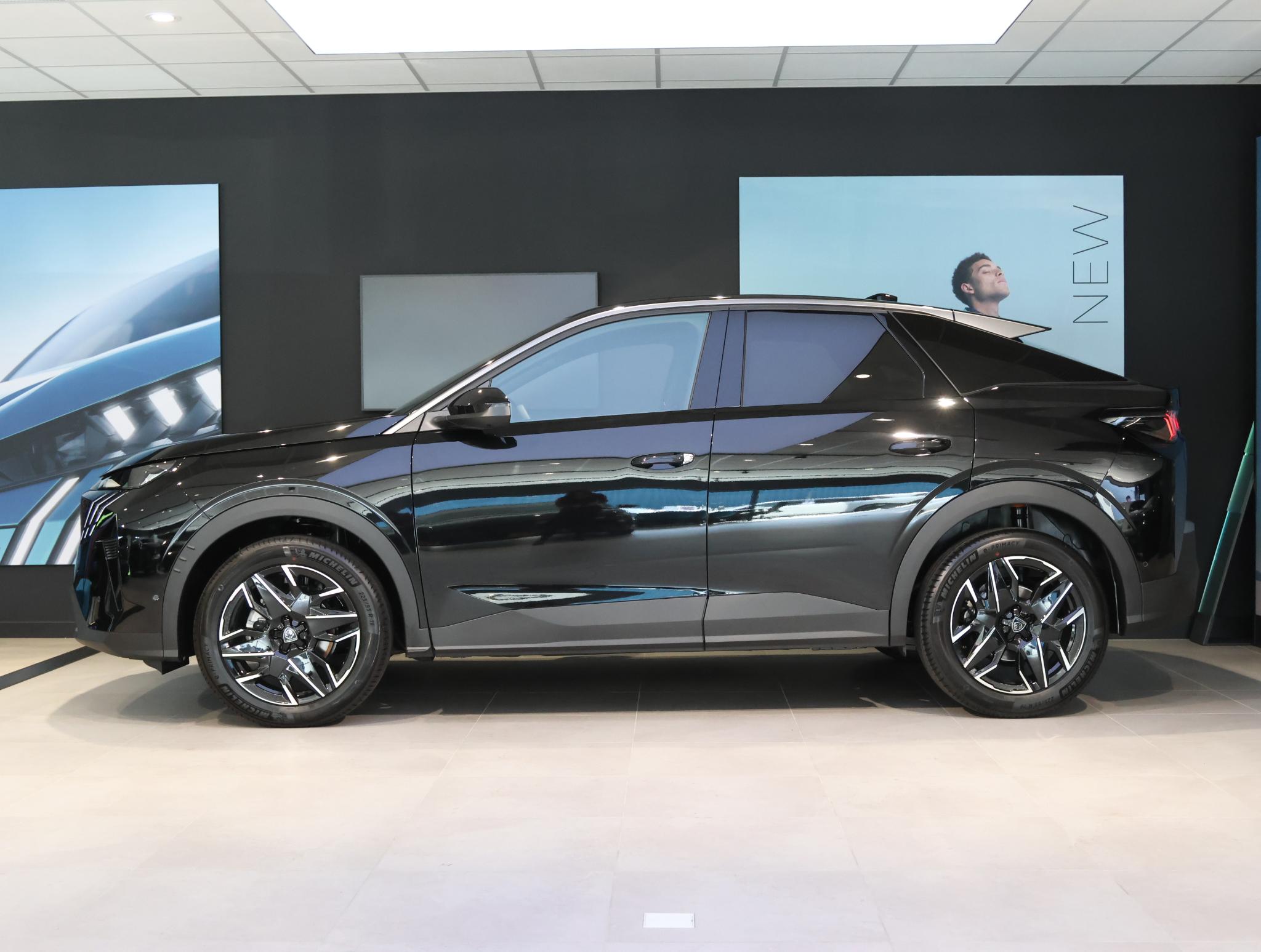 Peugeot 3008 SUV Allure 145 pk Automaat - Afbeelding 2