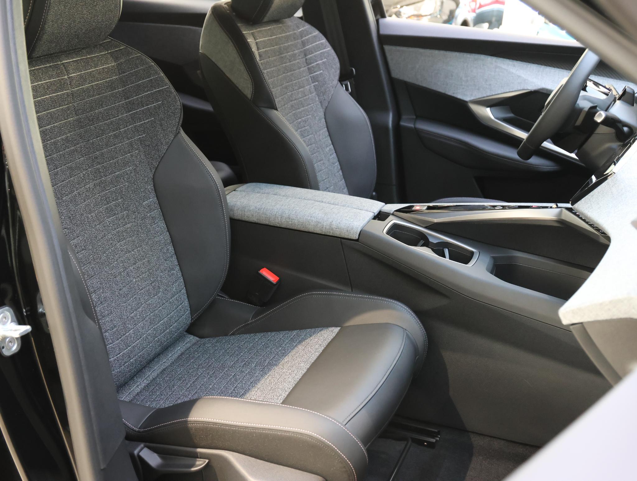 Peugeot 3008 SUV Allure 145 pk Automaat - Afbeelding 5