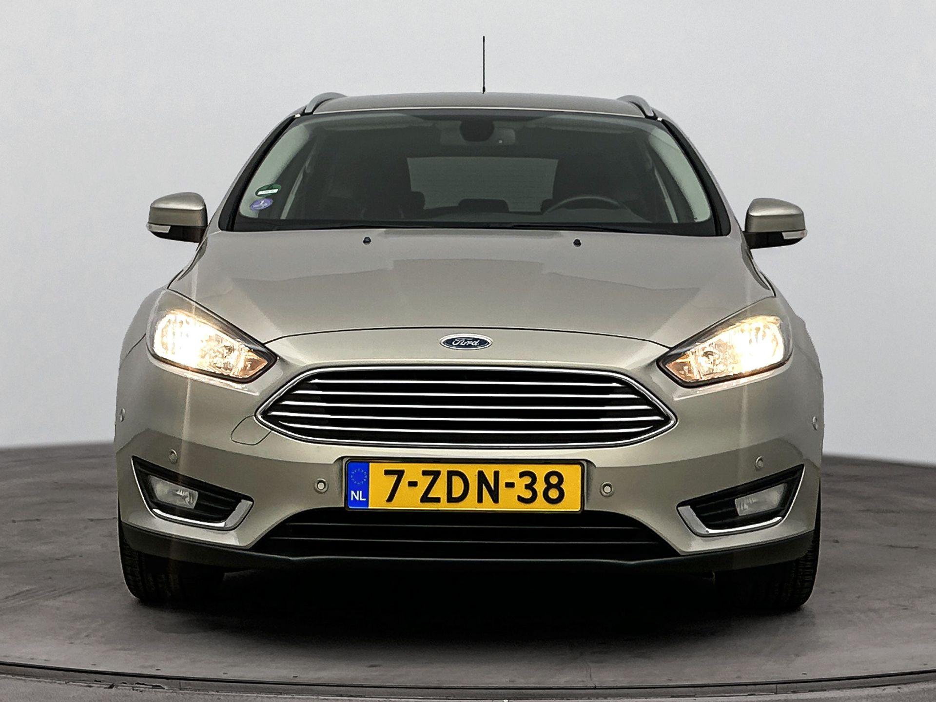 Ford Focus Wagon 1.0 TITANIUM EDITION - Afbeelding 5