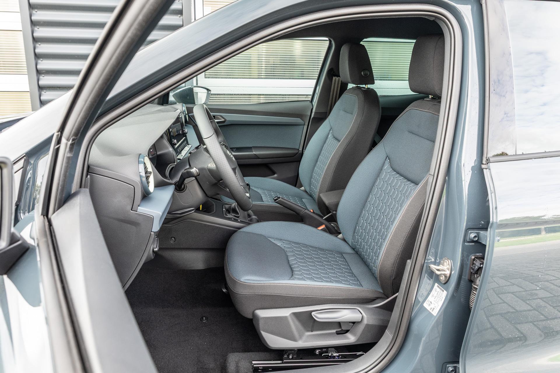 SEAT Arona 1.0 EcoTSI 95pk Style Business Connect - Afbeelding 4