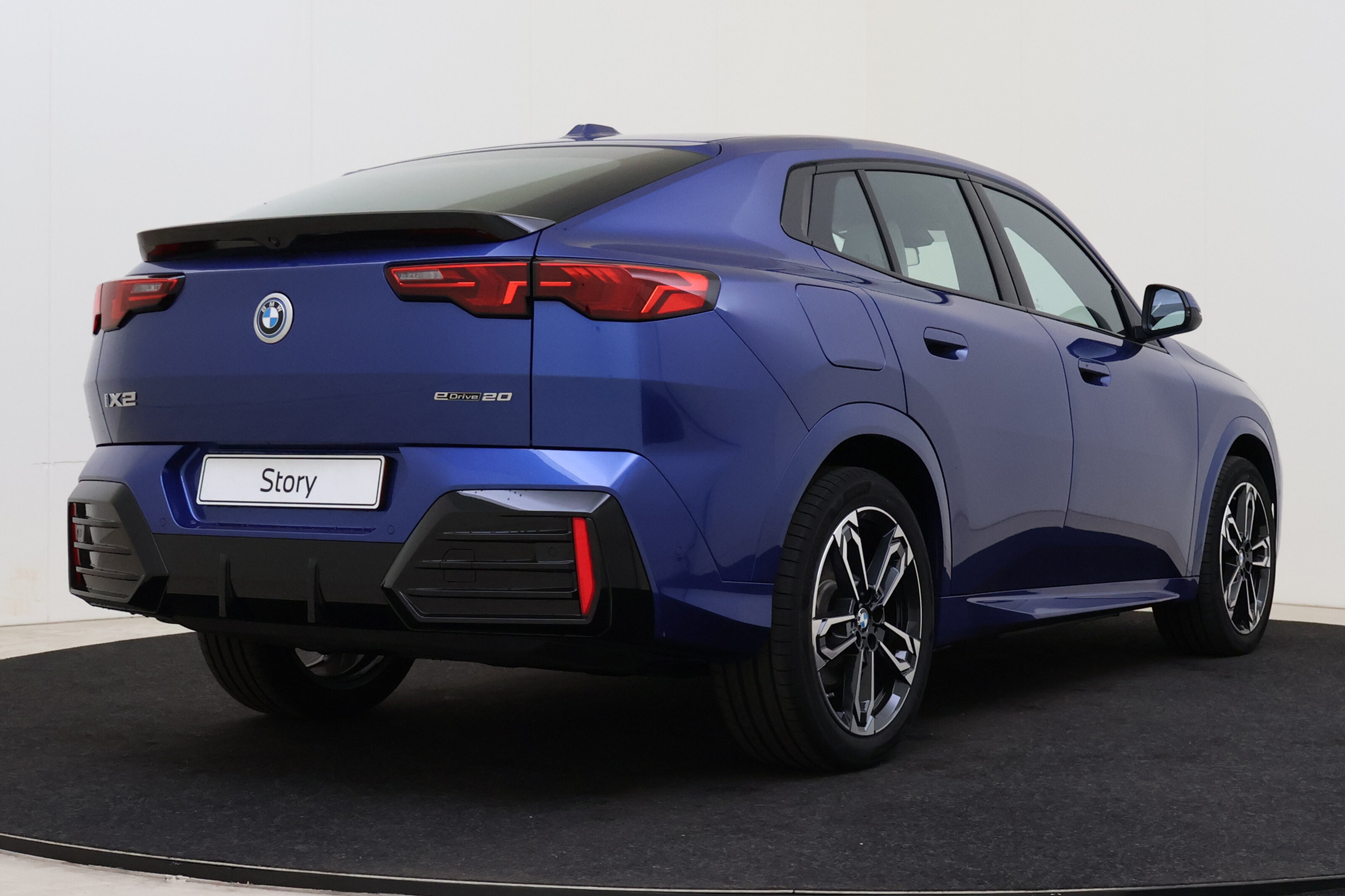 BMW iX2 eDrive20 M Sport