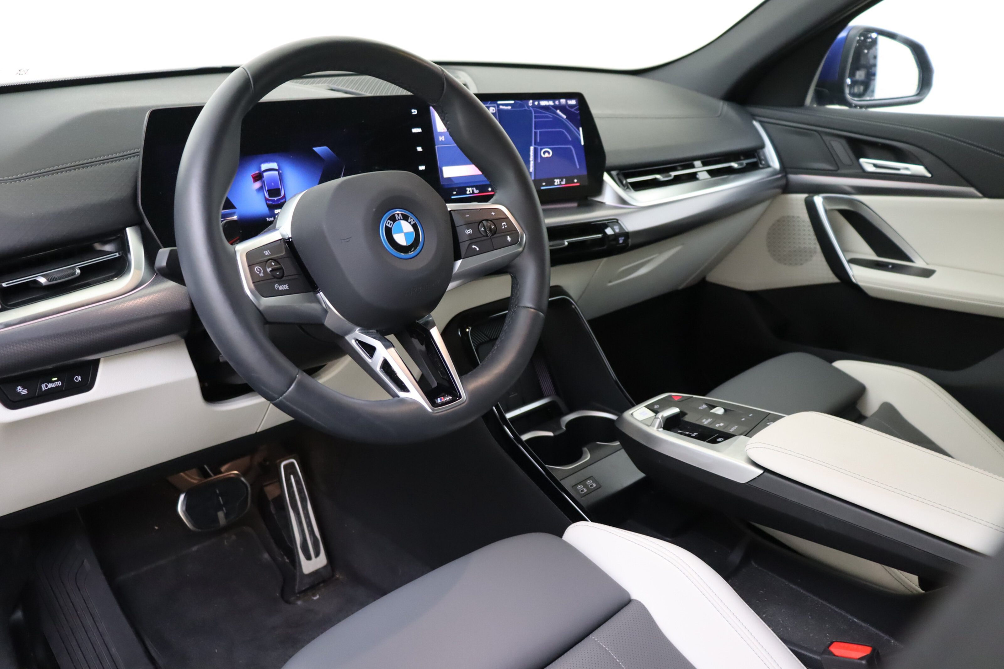 BMW iX2 eDrive20 M Sport
