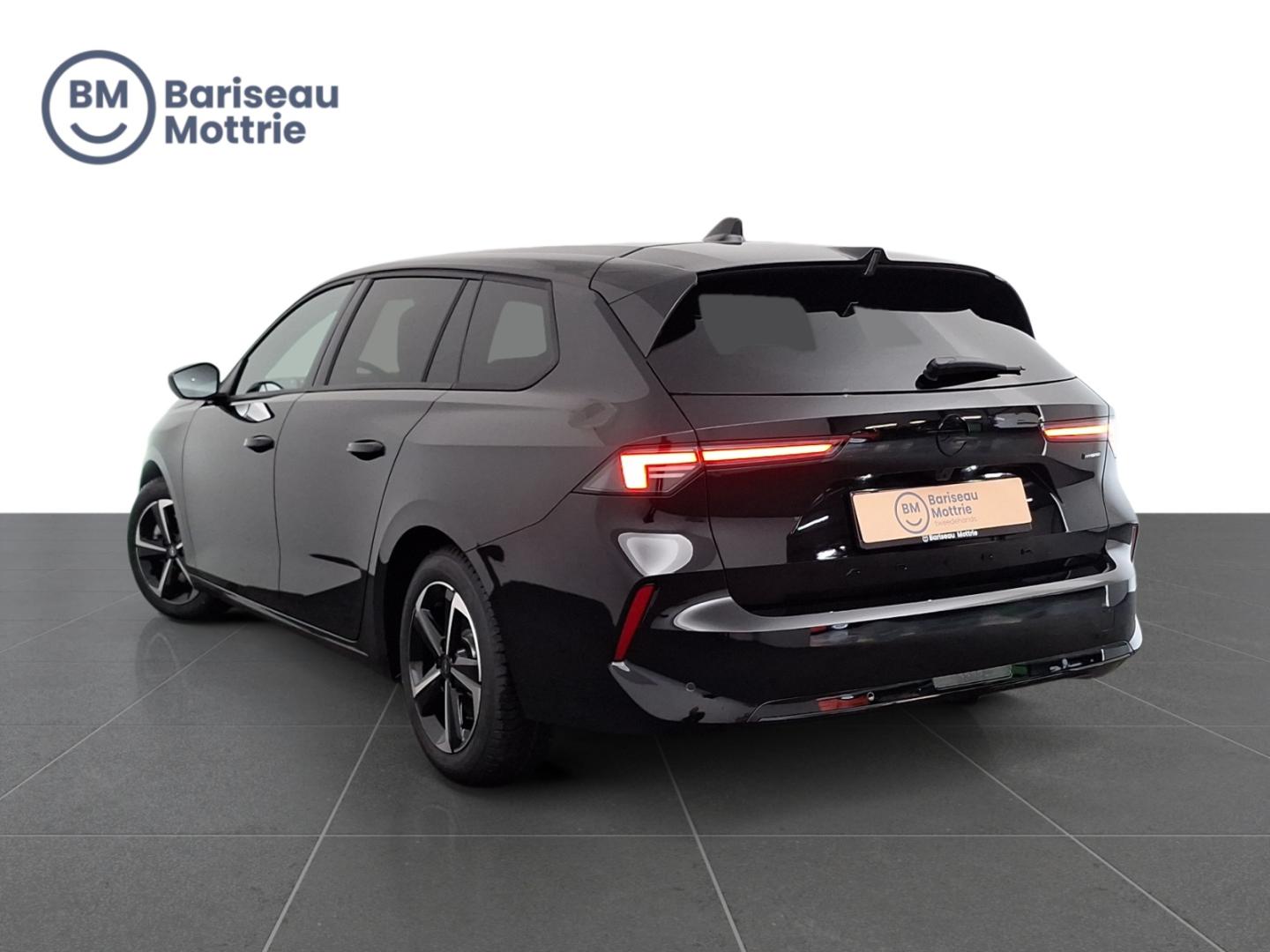 Opel Astra Sports Tourer GS Hybrid AUTOMAAT 145PK *CAMERA ACHTER*SENSOREN*HEAD-UP DISPLAY*ZETEL EN STUURVERWARMING*DAB*GPS*CARPLAY*KLIMAATREGELING* - Afbeelding 4