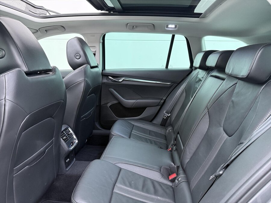 Škoda Octavia Combi 1.5 e-TSI Edition Plus