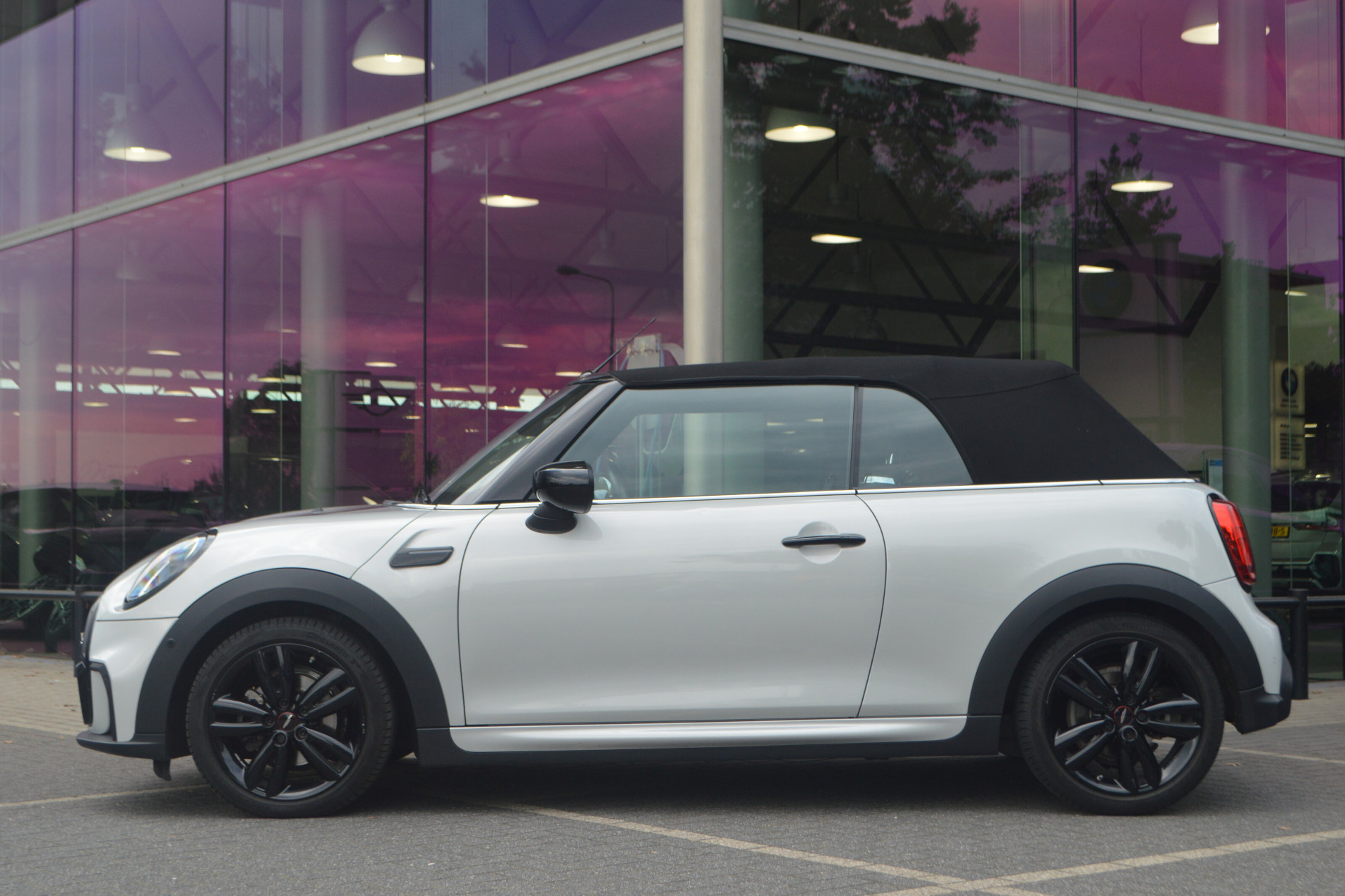 MINI Cooper Cabrio 7