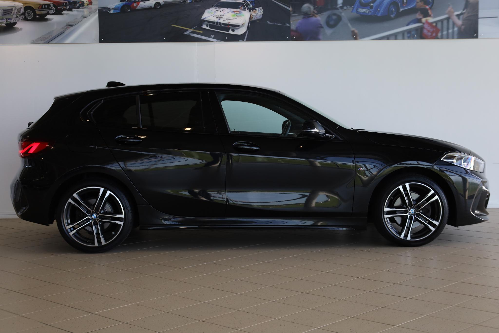BMW 1 Serie 5-deurs 118i - Afbeelding 3