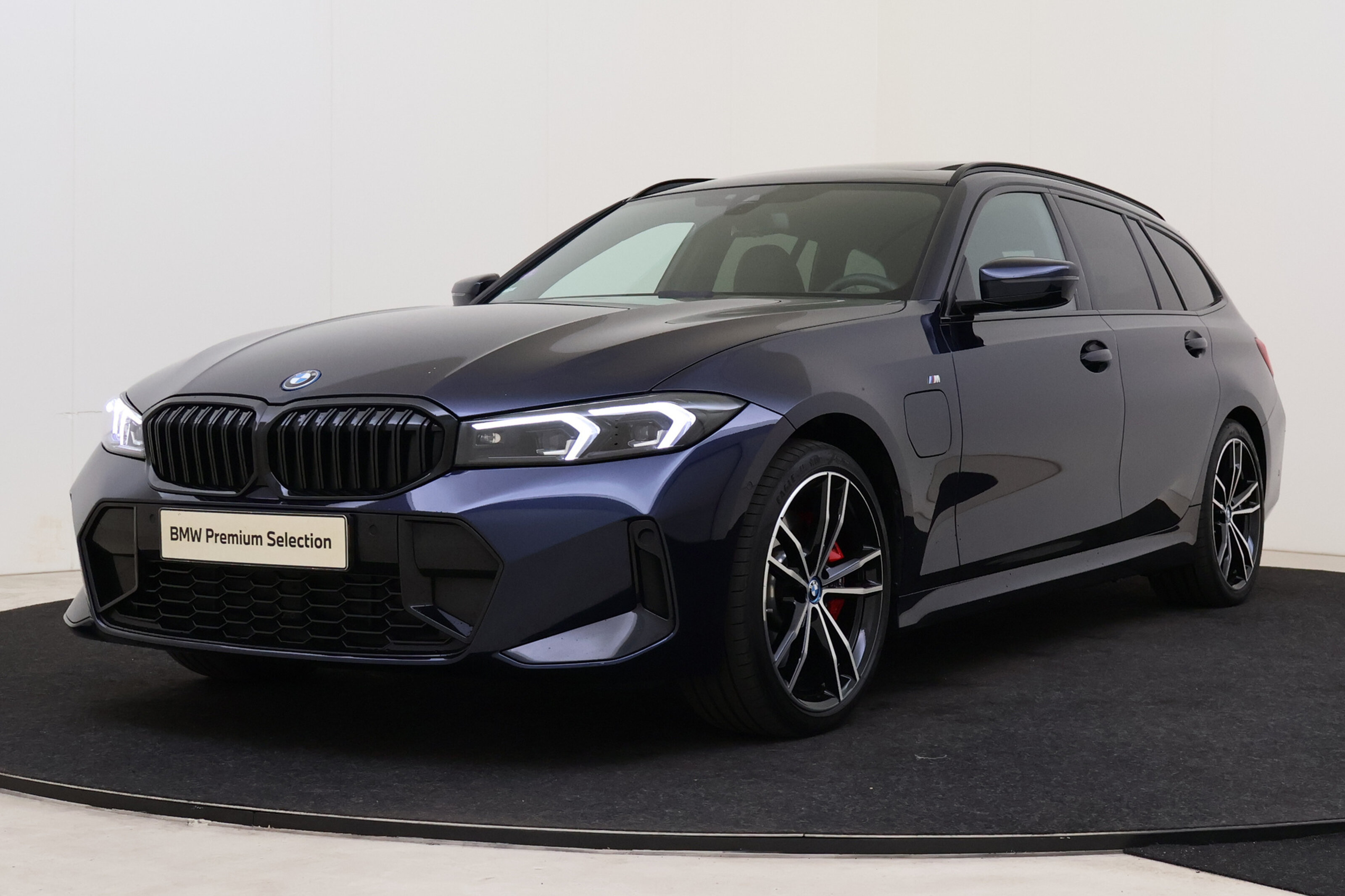 BMW 3 Serie Touring 320e M Sport Automaat