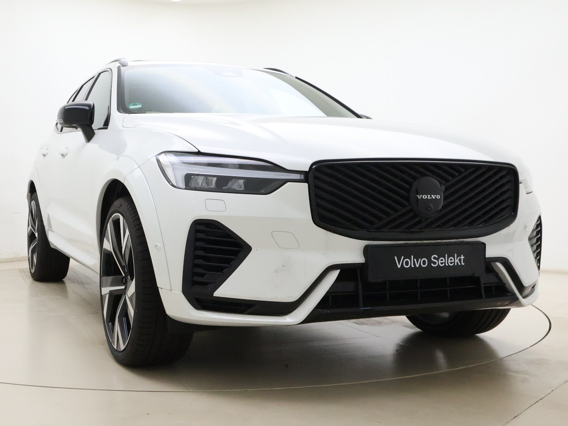 Volvo XC60 2.0 T8 Plug-in hybrid AWD Ultra Black Edition - Afbeelding 5