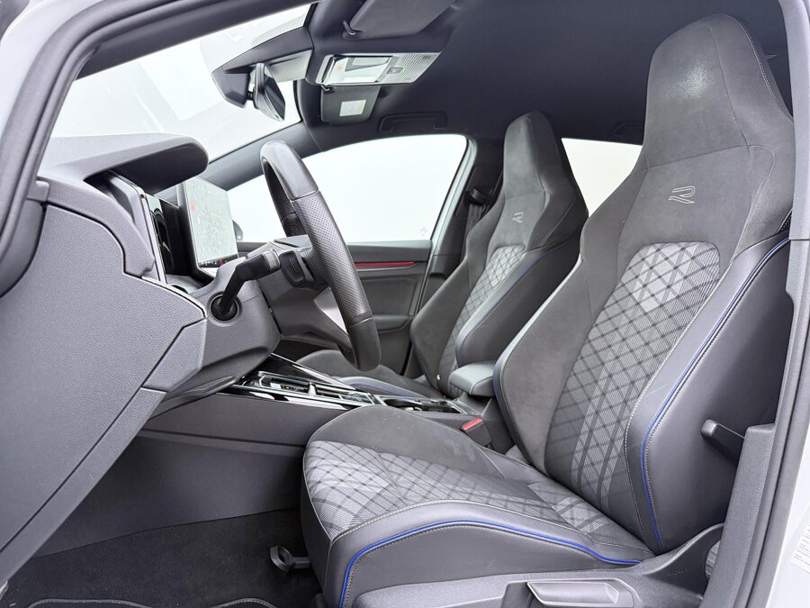 Volkswagen Golf Variant 1.5 eTSI R-Line