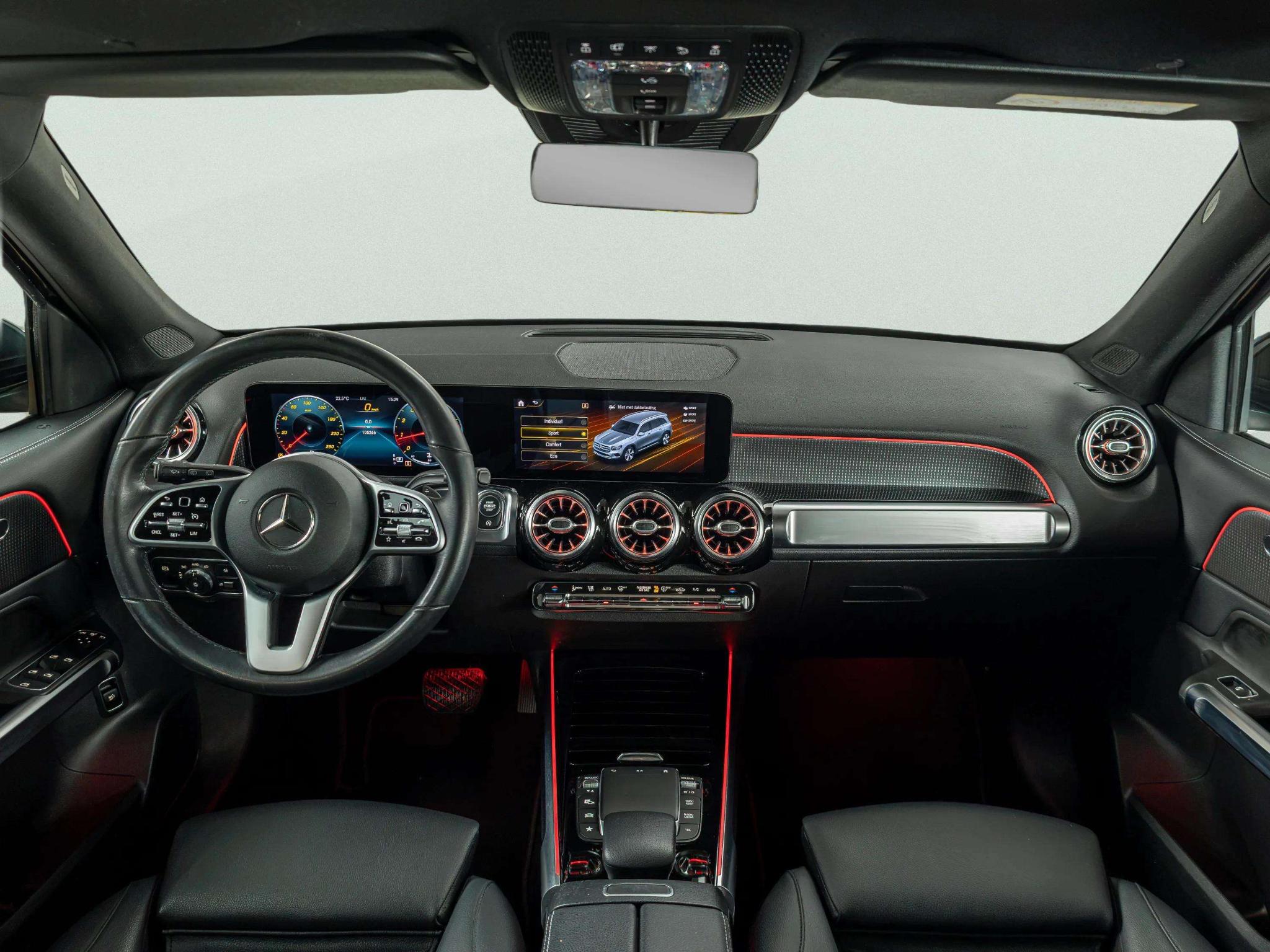 Mercedes-Benz GLB 180 Business Solution Luxury - Afbeelding 3