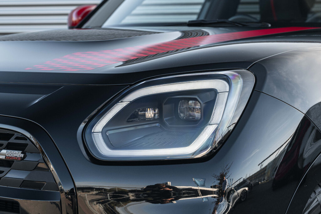 MINI Countryman 9