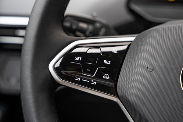 cruise control adaptief met Stop&Go en stuurhulp cruise control adaptief met Stop&Go en stuurhulp