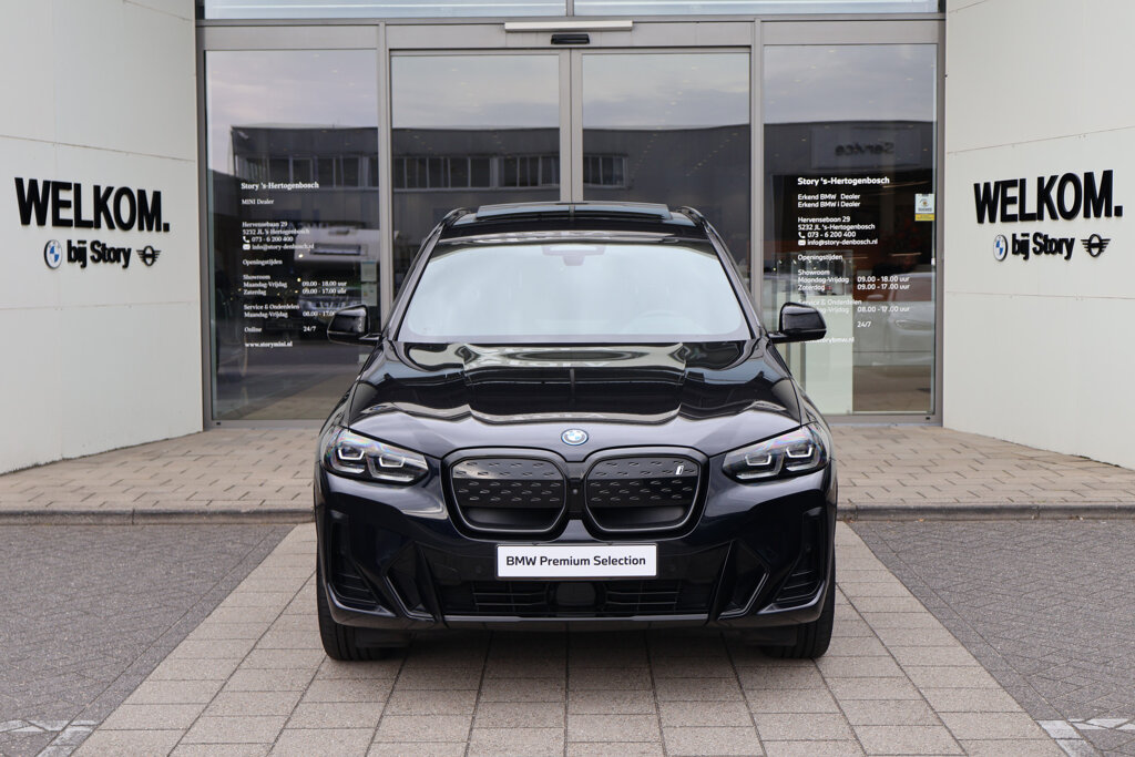 BMW iX3 3