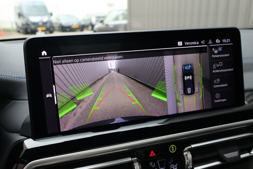 BMW iX3 20