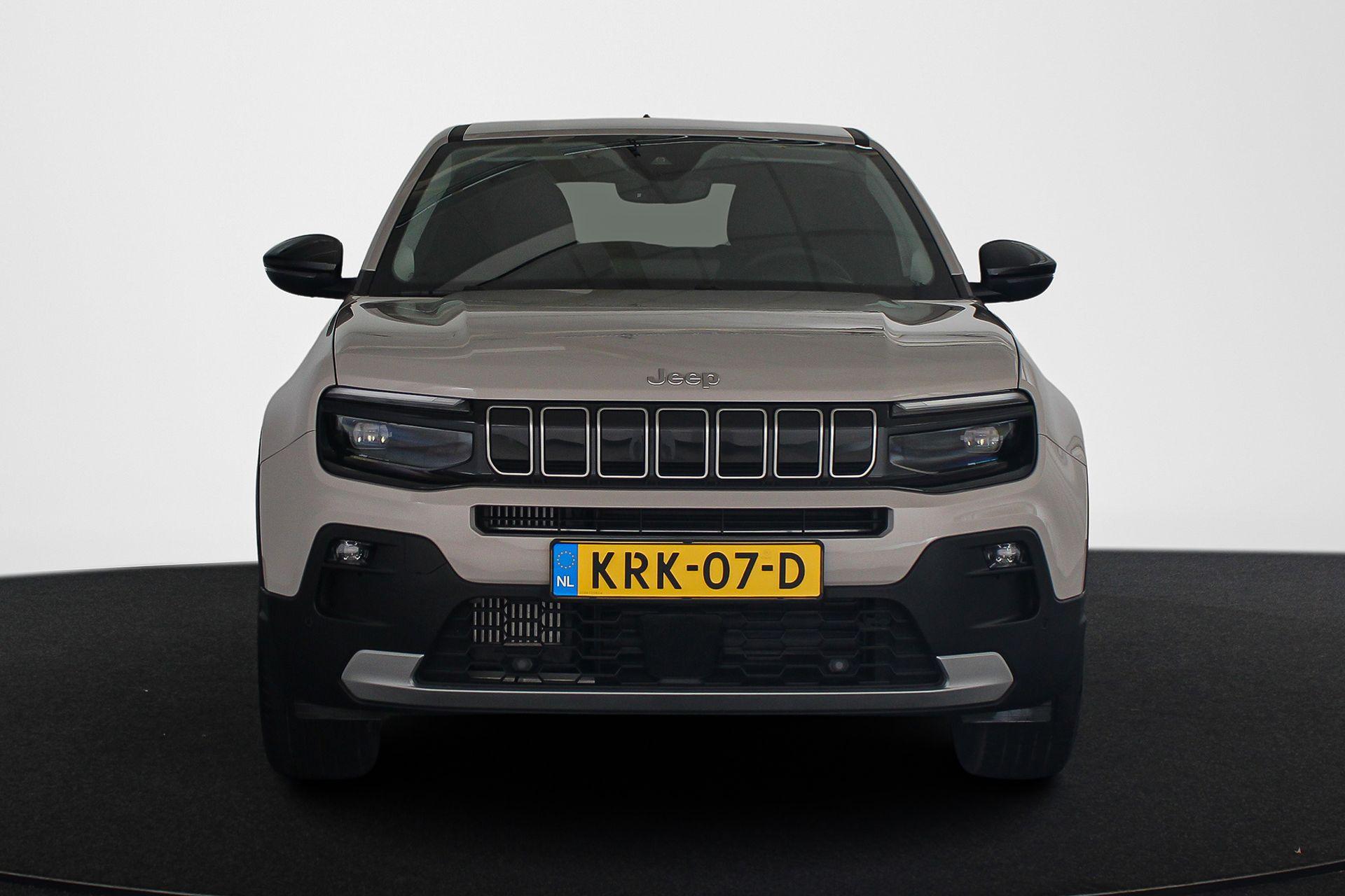 Jeep Avenger (14)