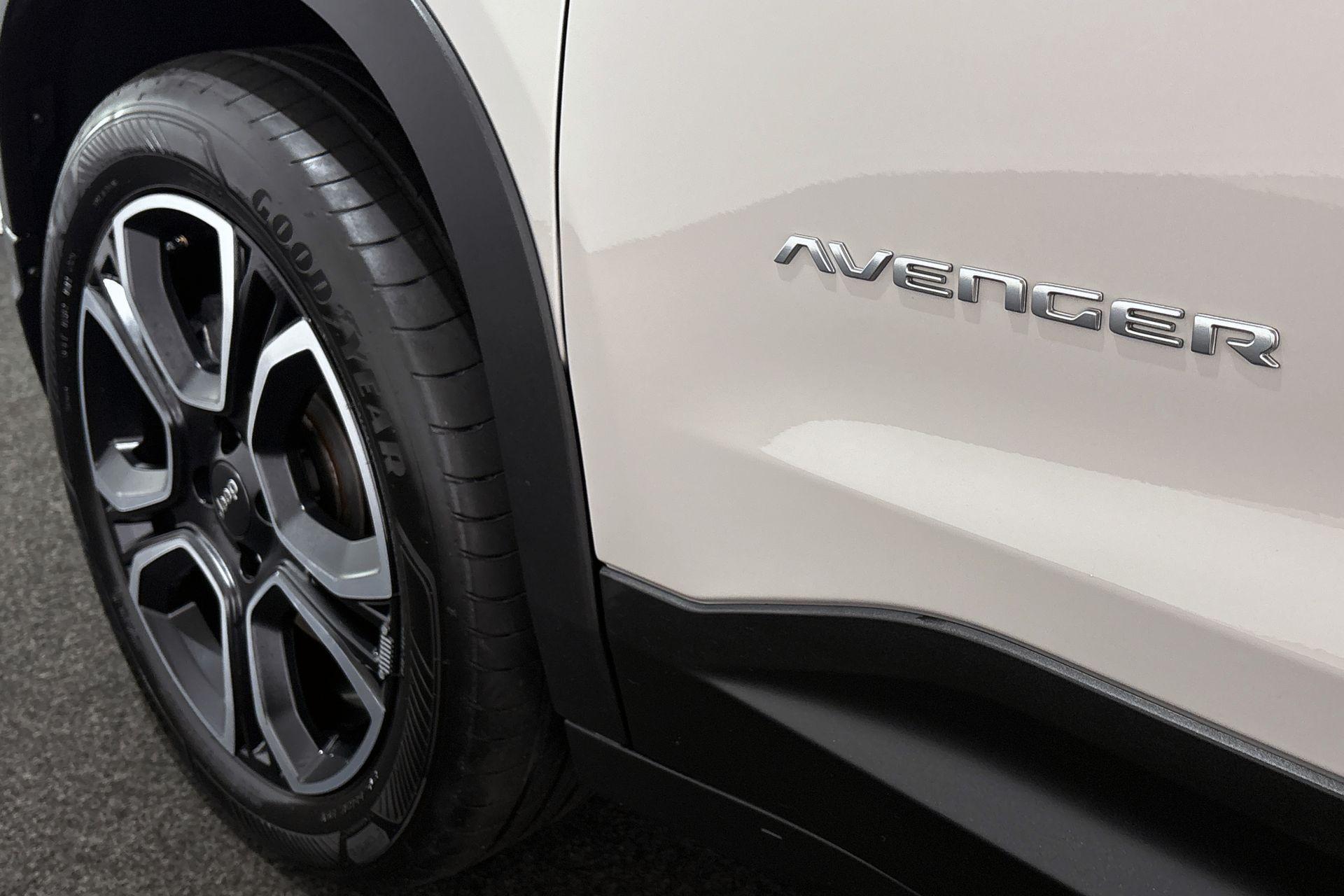 Jeep Avenger (39)