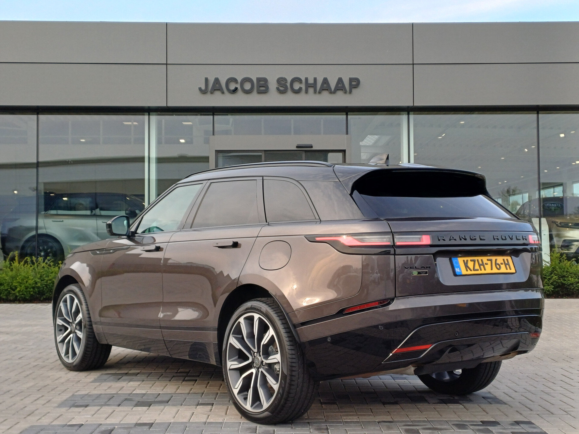 Land Rover Range Rover Velar P400e 404pk AWD R-Dynamic SE - Afbeelding 5