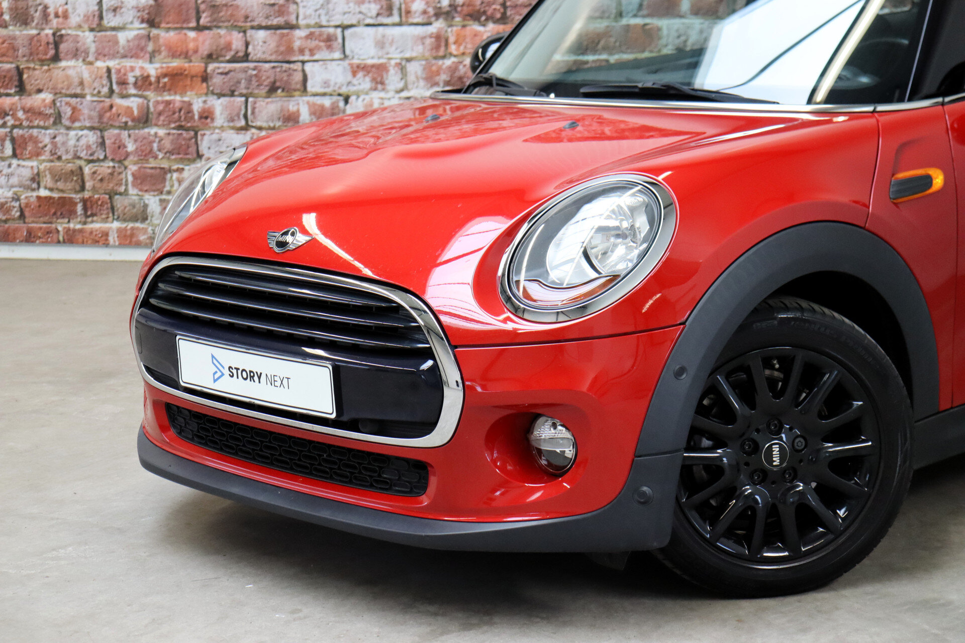 MINI Cooper Hatchback Pepper Business Automaat 3 deurs - Afbeelding 2