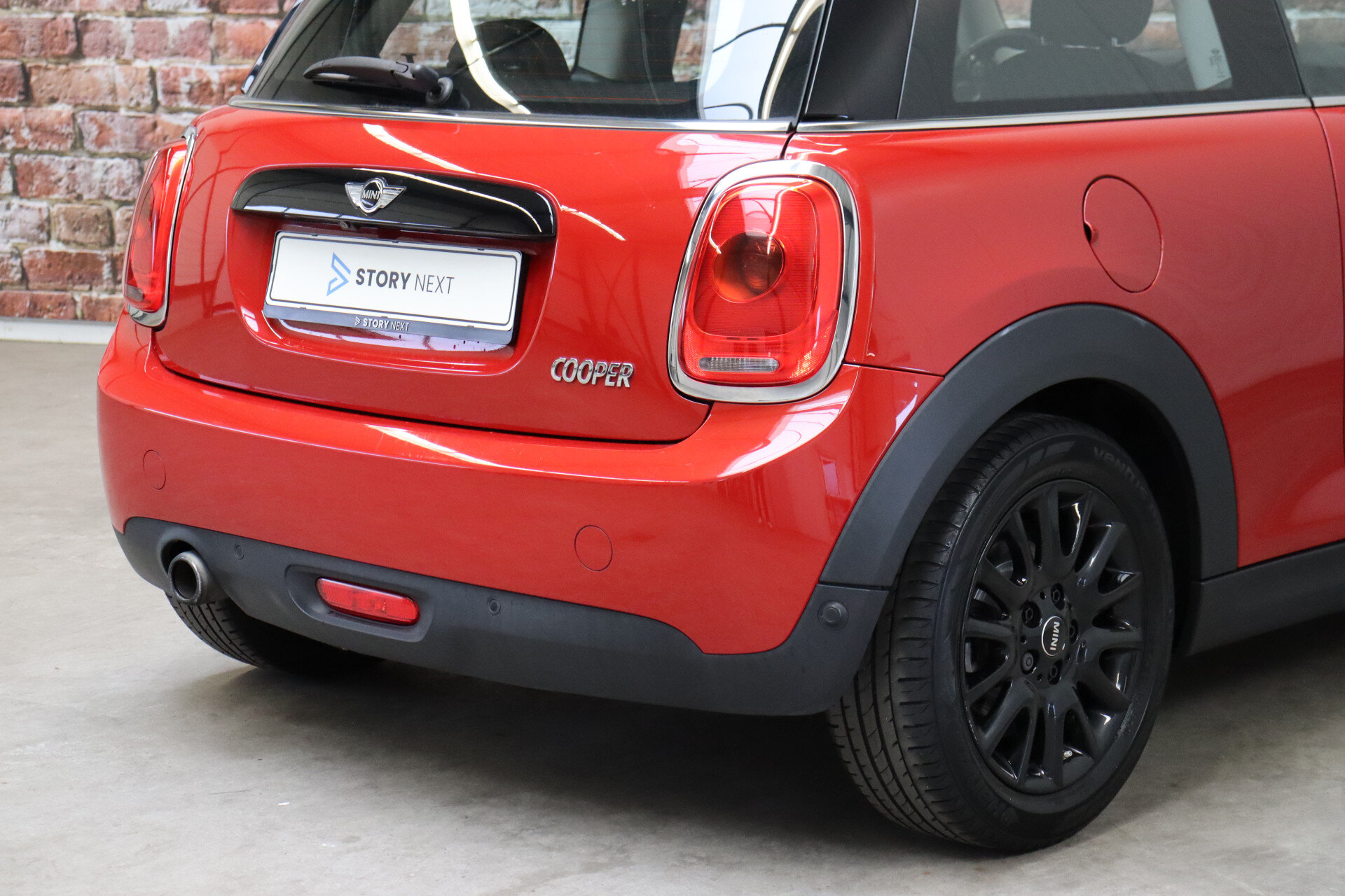 MINI Cooper Hatchback Pepper Business Automaat 3 deurs - Afbeelding 5