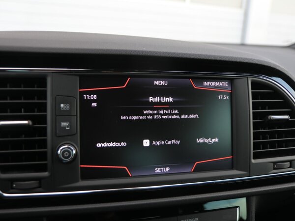 Apple Carplay/Android Auto