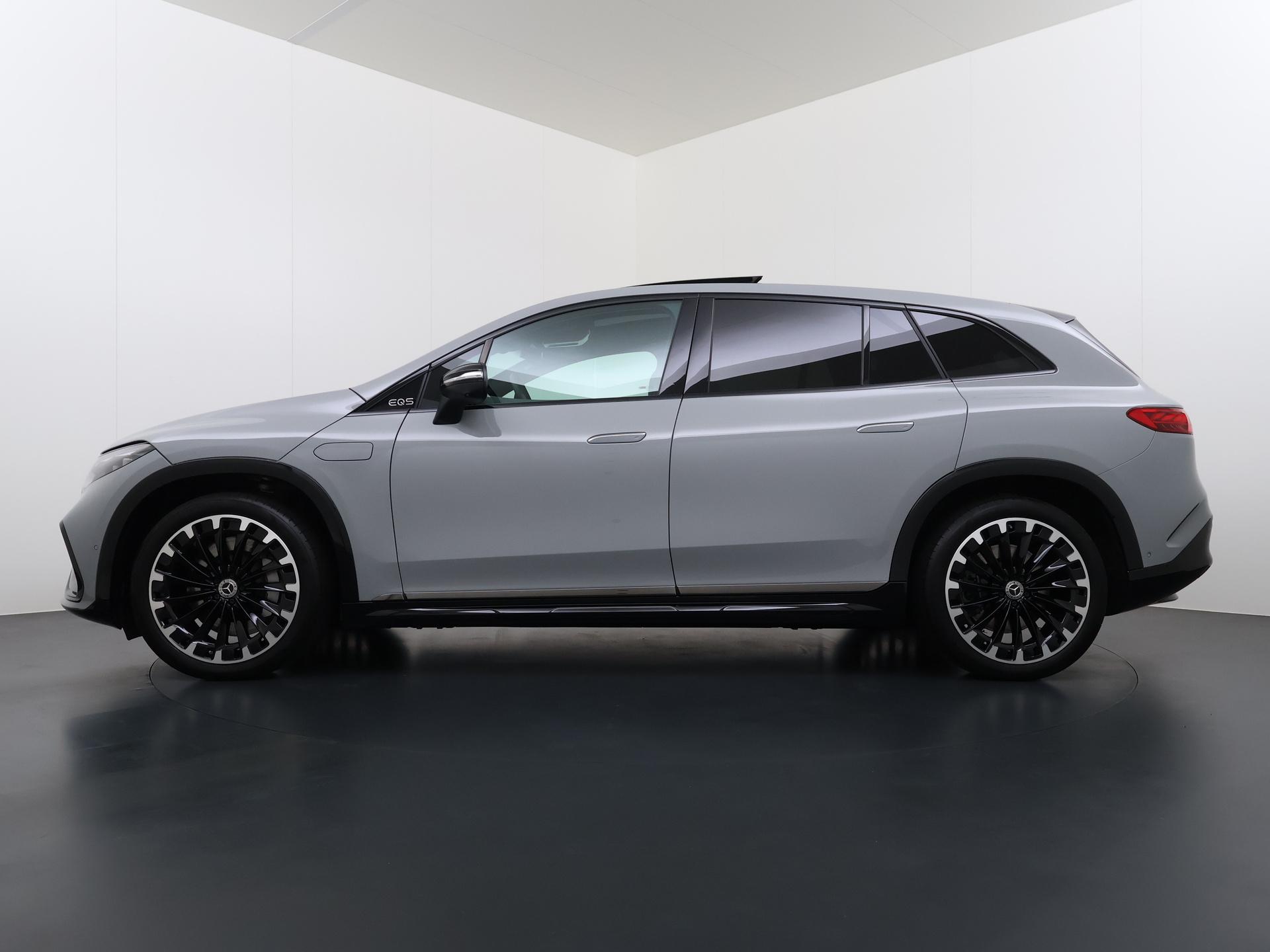 Mercedes-Benz EQS SUV 450 4MATIC AMG Line Plus 108 KWH Accu - Afbeelding 3