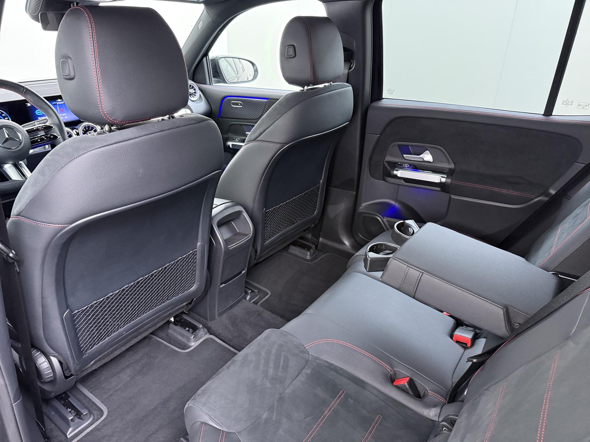 Mercedes-Benz EQB 250+ Business Solution AMG - Afbeelding 4