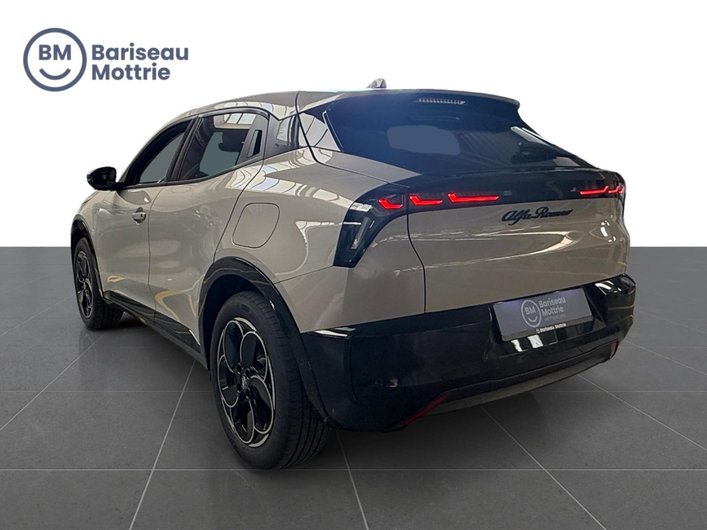 Alfa Romeo Junior Elettrica - Afbeelding 4