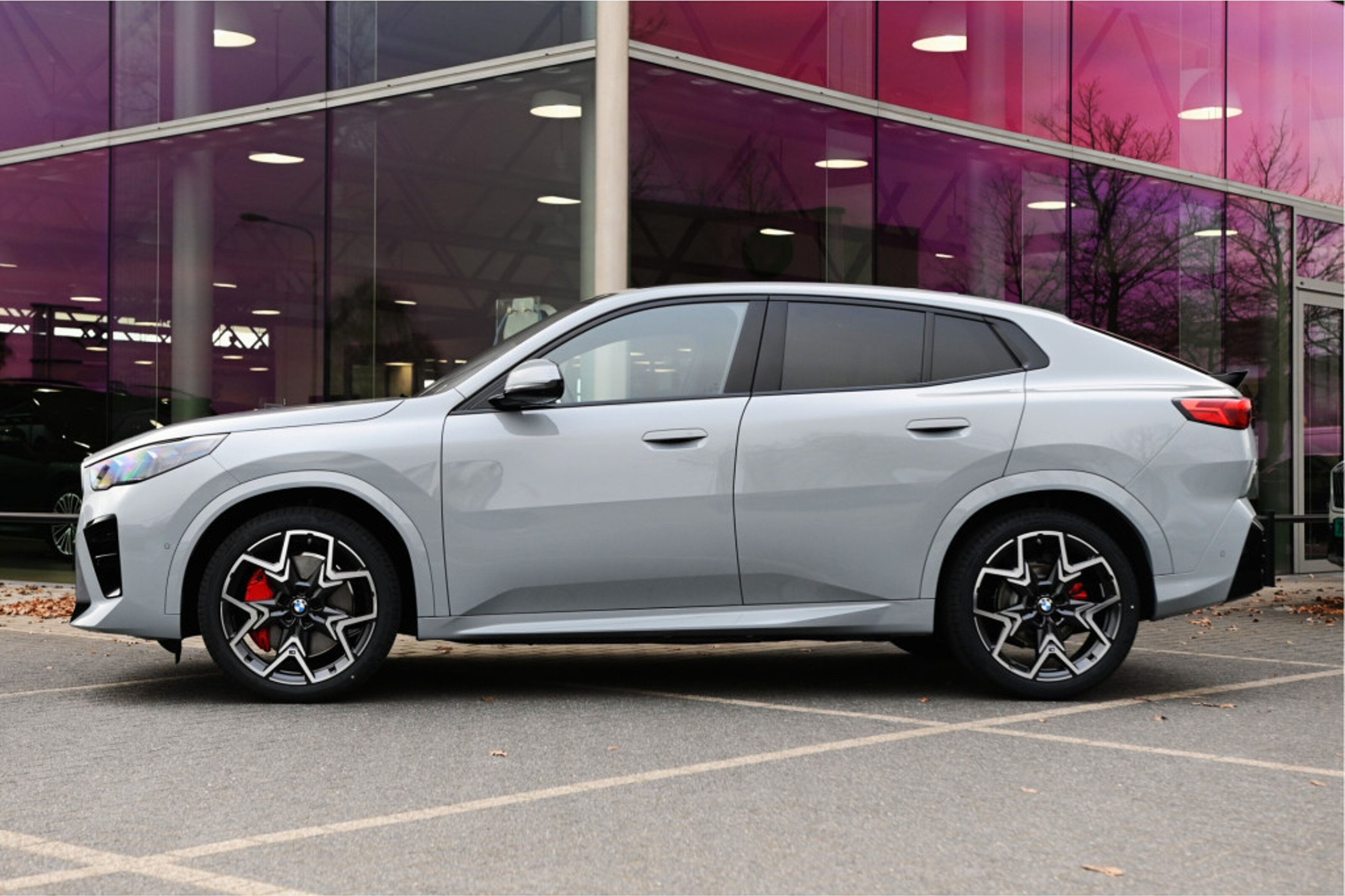 BMW iX2 eDrive20 M Sport
