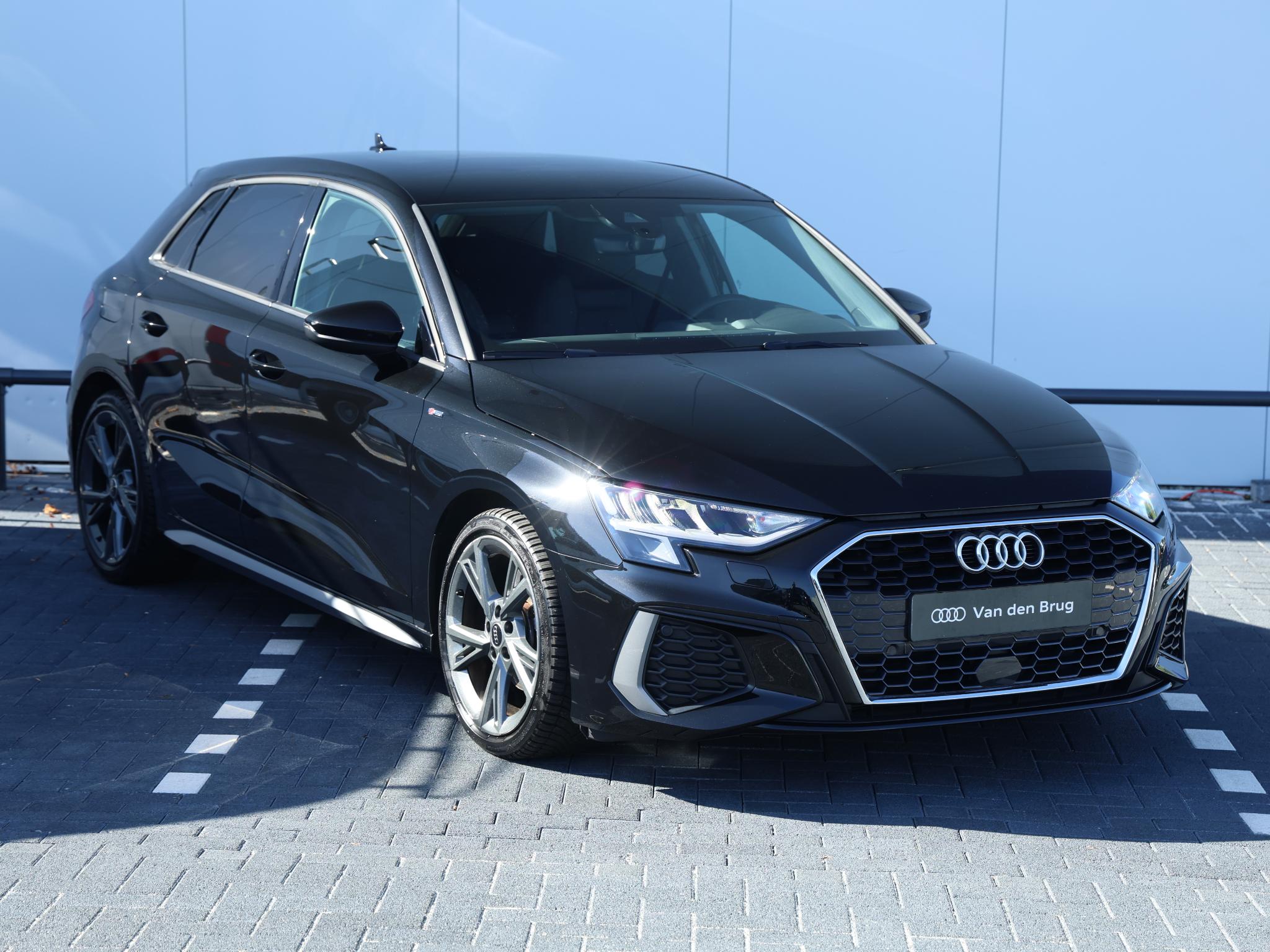 Audi A3 Sportback 30 TFSI S edition - Afbeelding 3
