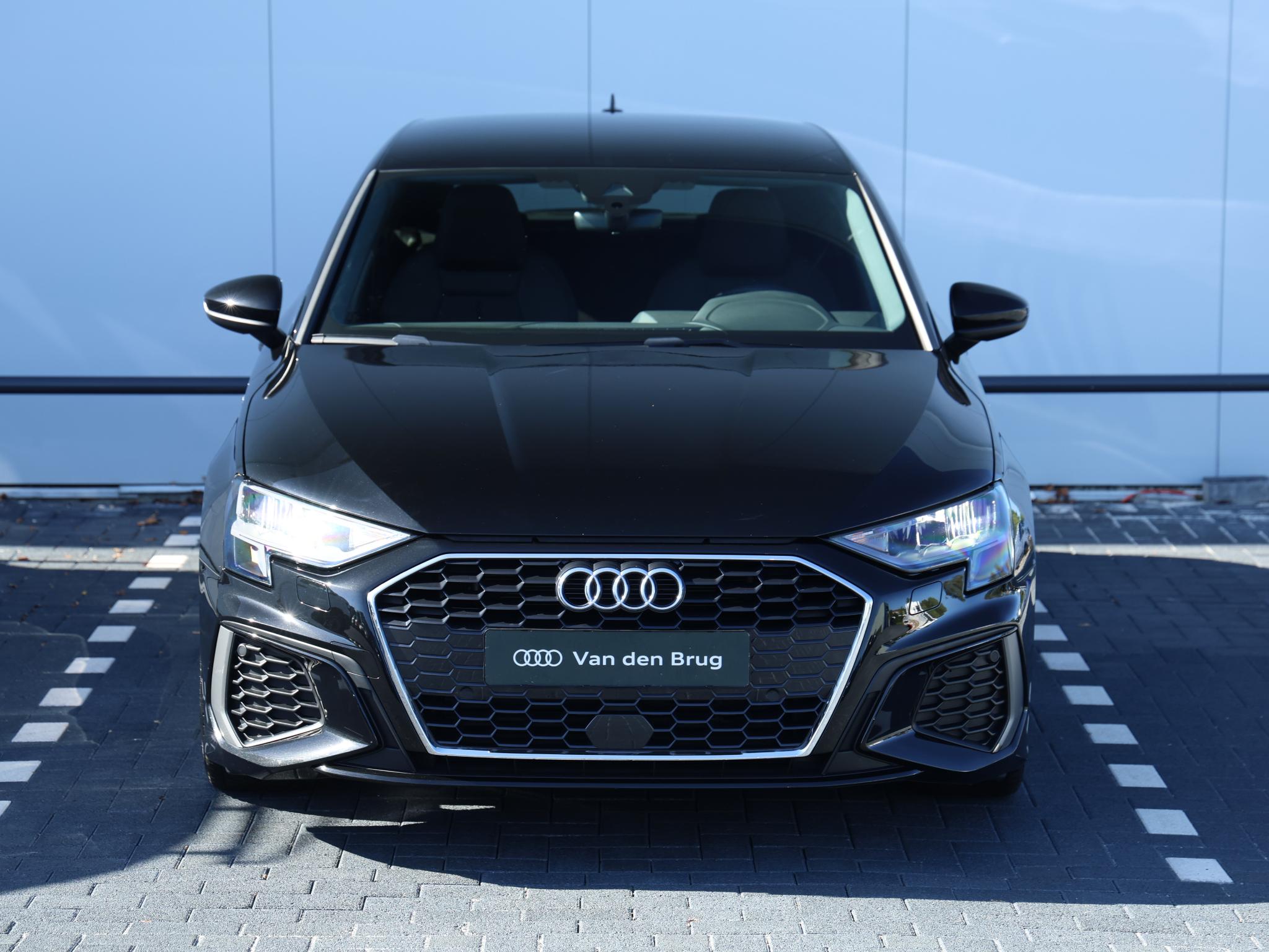 Audi A3 Sportback 30 TFSI S edition - Afbeelding 4