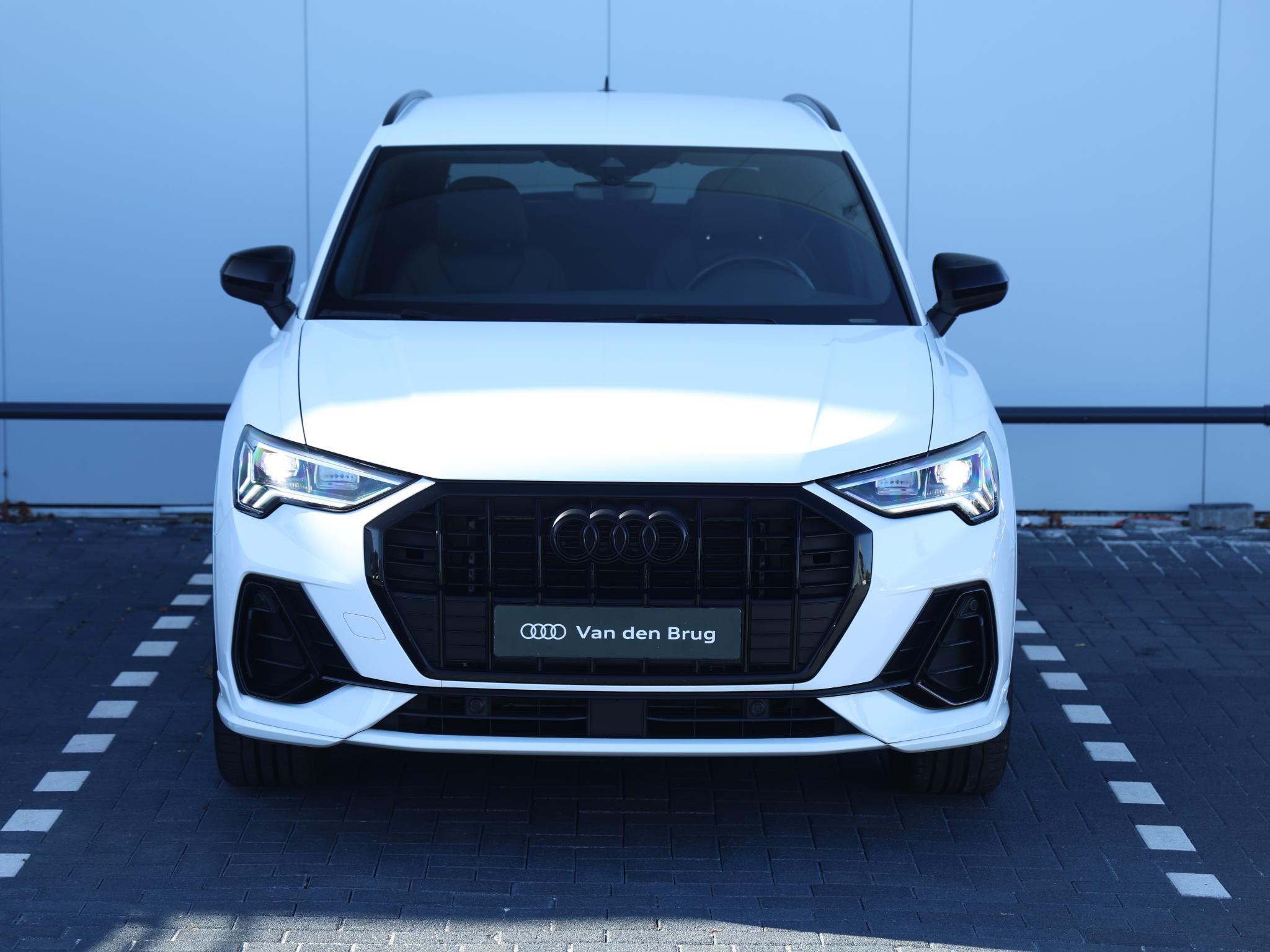 Audi Q3 35 TFSI S Line Pro Line S - Afbeelding 4