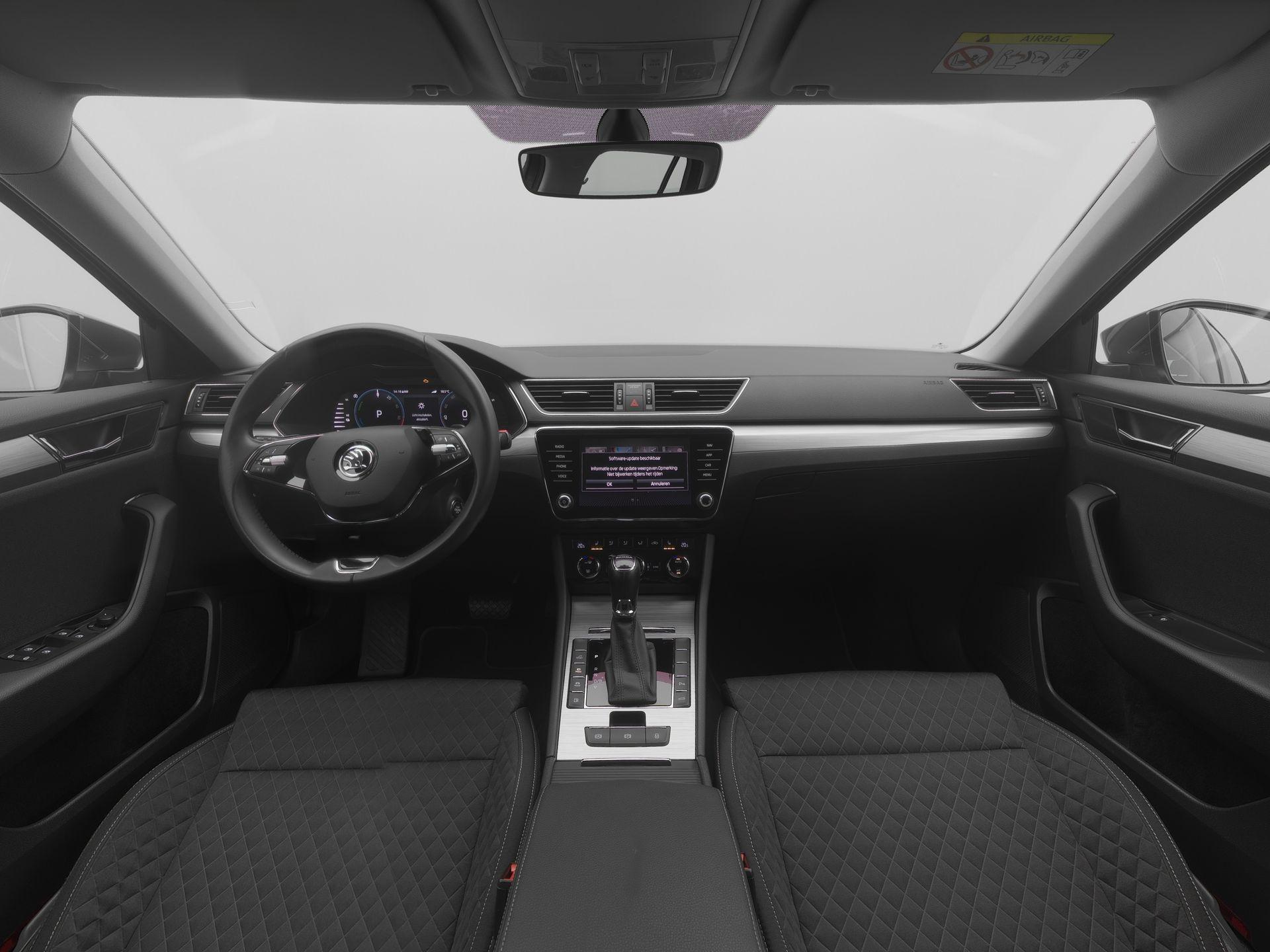 Škoda Superb 1.4 TSI 218 pk DSG iV Ambition - Afbeelding 4