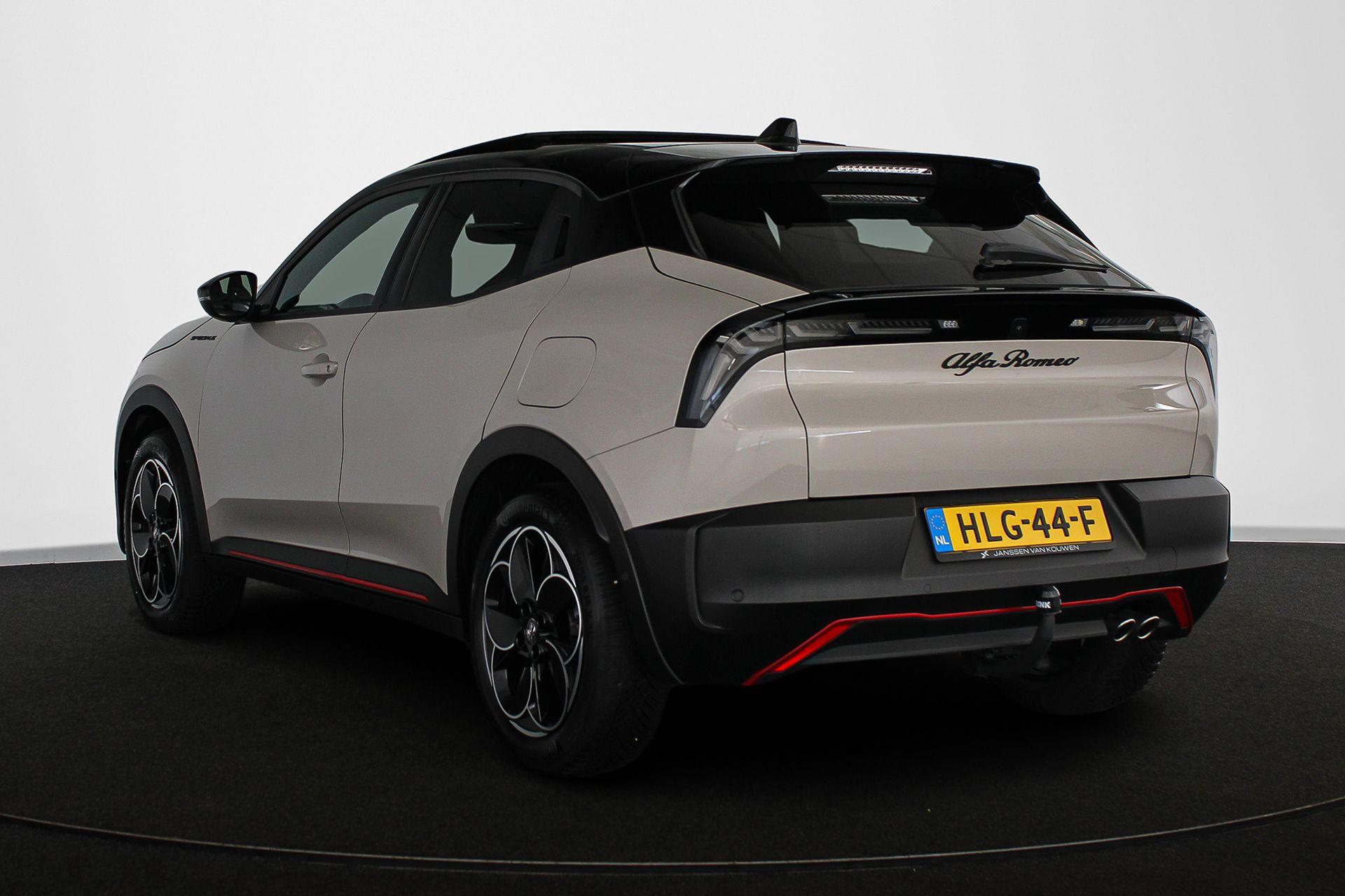 Alfa Romeo Junior 1.2 Turbo Hybrid Ibrida Speciale - Afbeelding 4