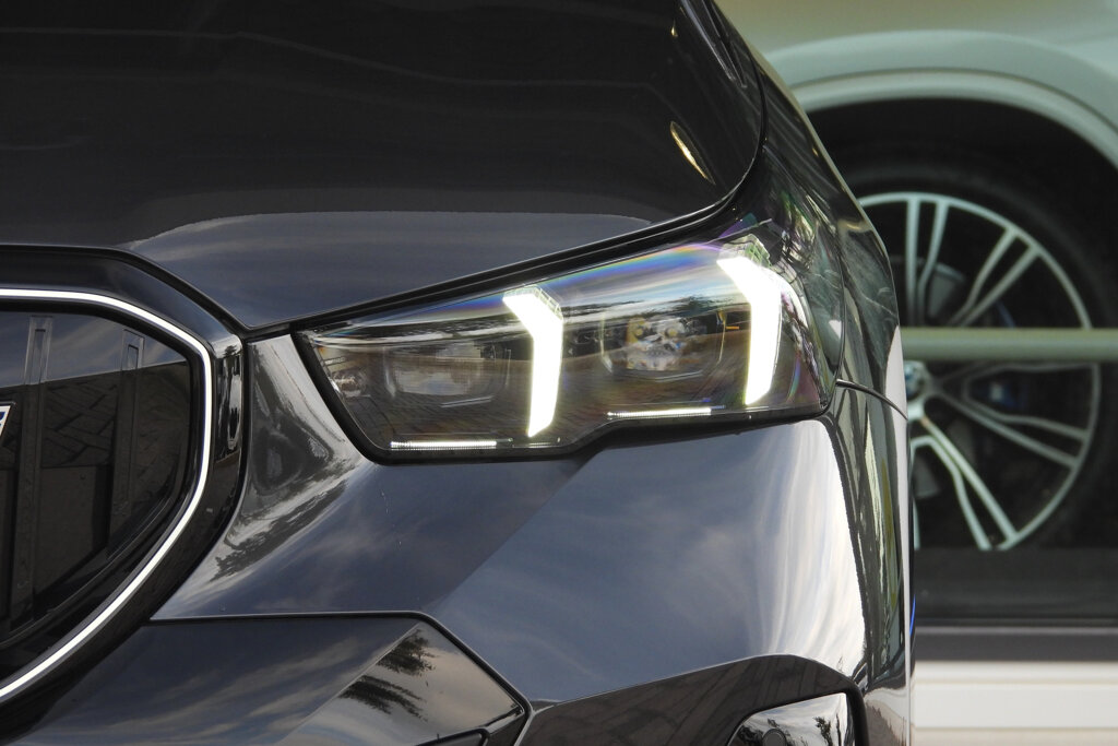 BMW i5 10