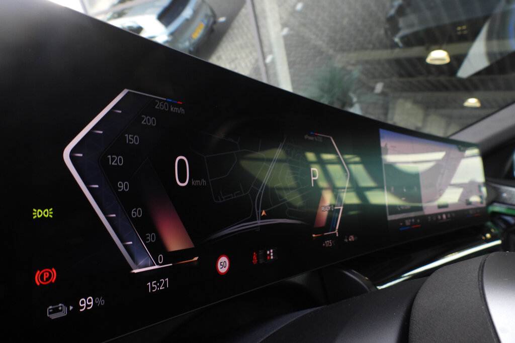 BMW i5 11