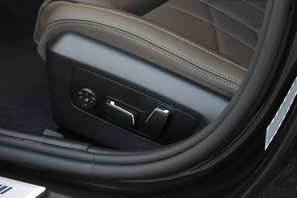 BMW i5 18