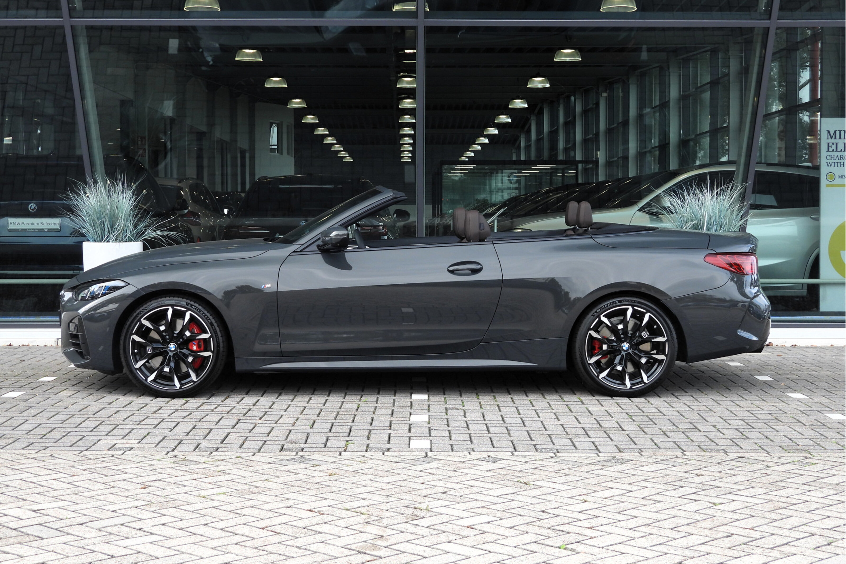 BMW 4 Serie Cabrio 420i M Sport Automaat