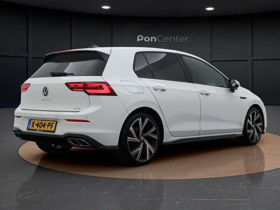 Volkswagen Golf 1.5 eTSI R-Line