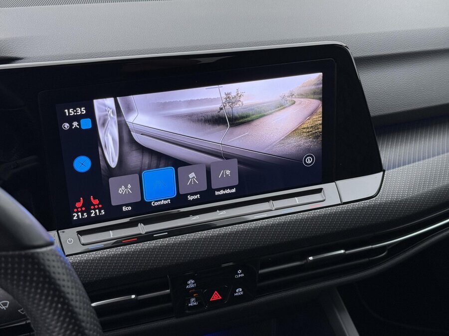 Volkswagen Golf 1.5 eTSI R-Line