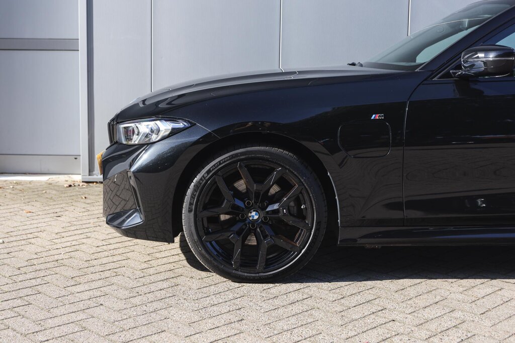 BMW 3 Serie 4