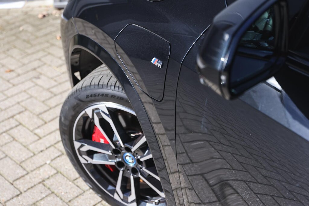 BMW X1 30
