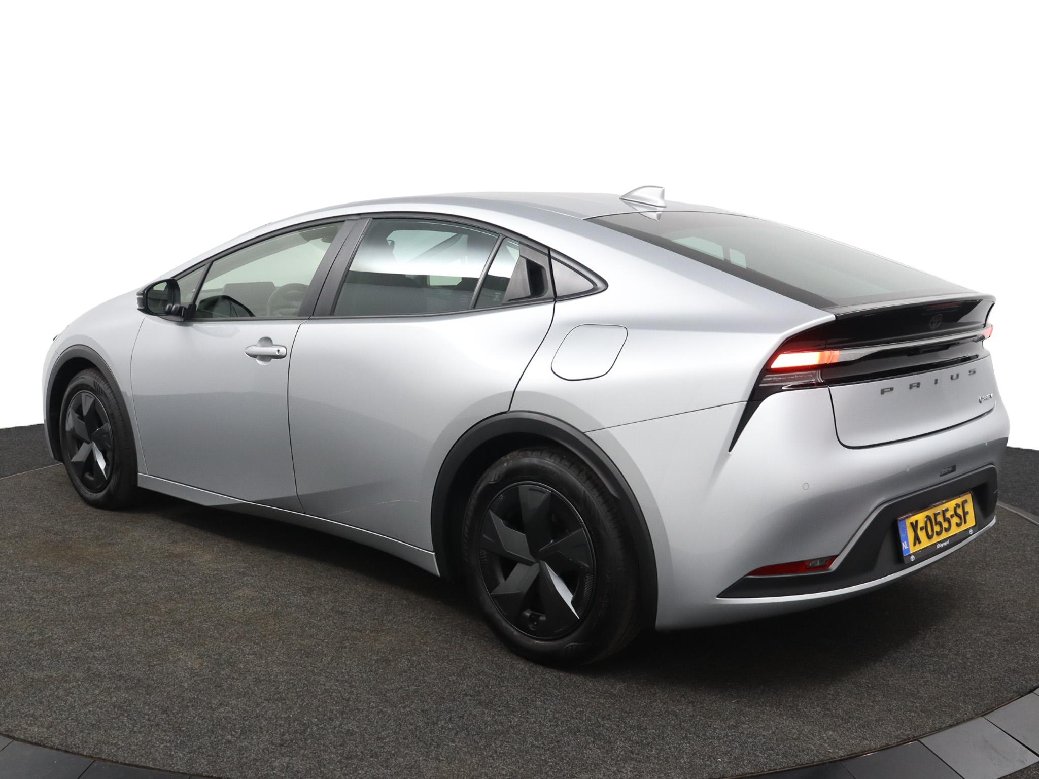 Toyota Prius 2.0 Plug-in Dynamic - Afbeelding 3