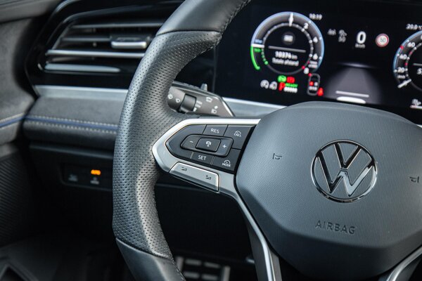 cruise control adaptief met Stop&Go en stuurhulp