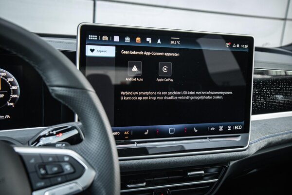 Apple Carplay/Android Auto
