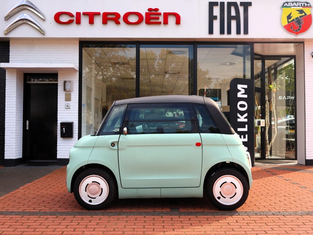 Fiat Topolino 5,5 kWh 8PK Verde Vita, NIEUW, Rijklaarprijs | Panoramadak | LED verlichting | Smartphone station - Afbeelding 2